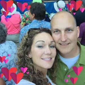 Meet your Posher, Lori